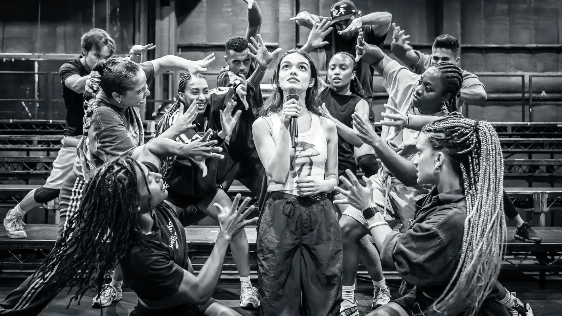 Rachel Zegler and cast of Evita